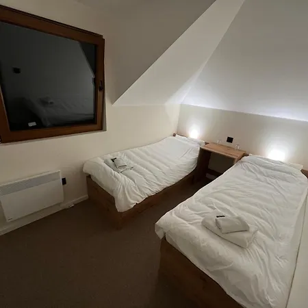Lepo Mesto Motel Strmosten