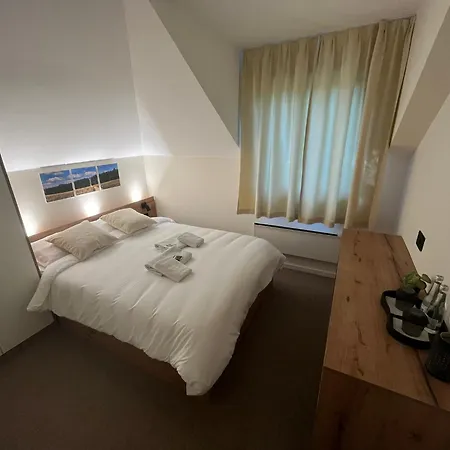 汽车旅馆 Lepo Mesto Strmosten
