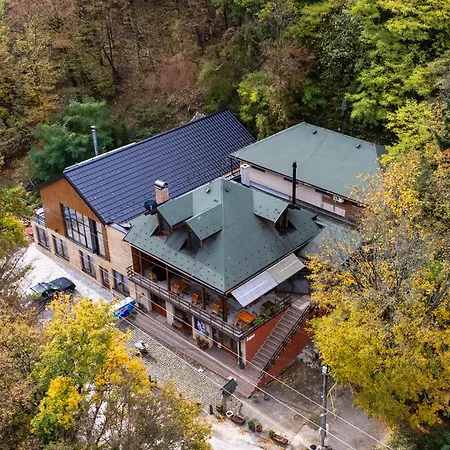 Lisine Lepo Mesto & Motel 3*